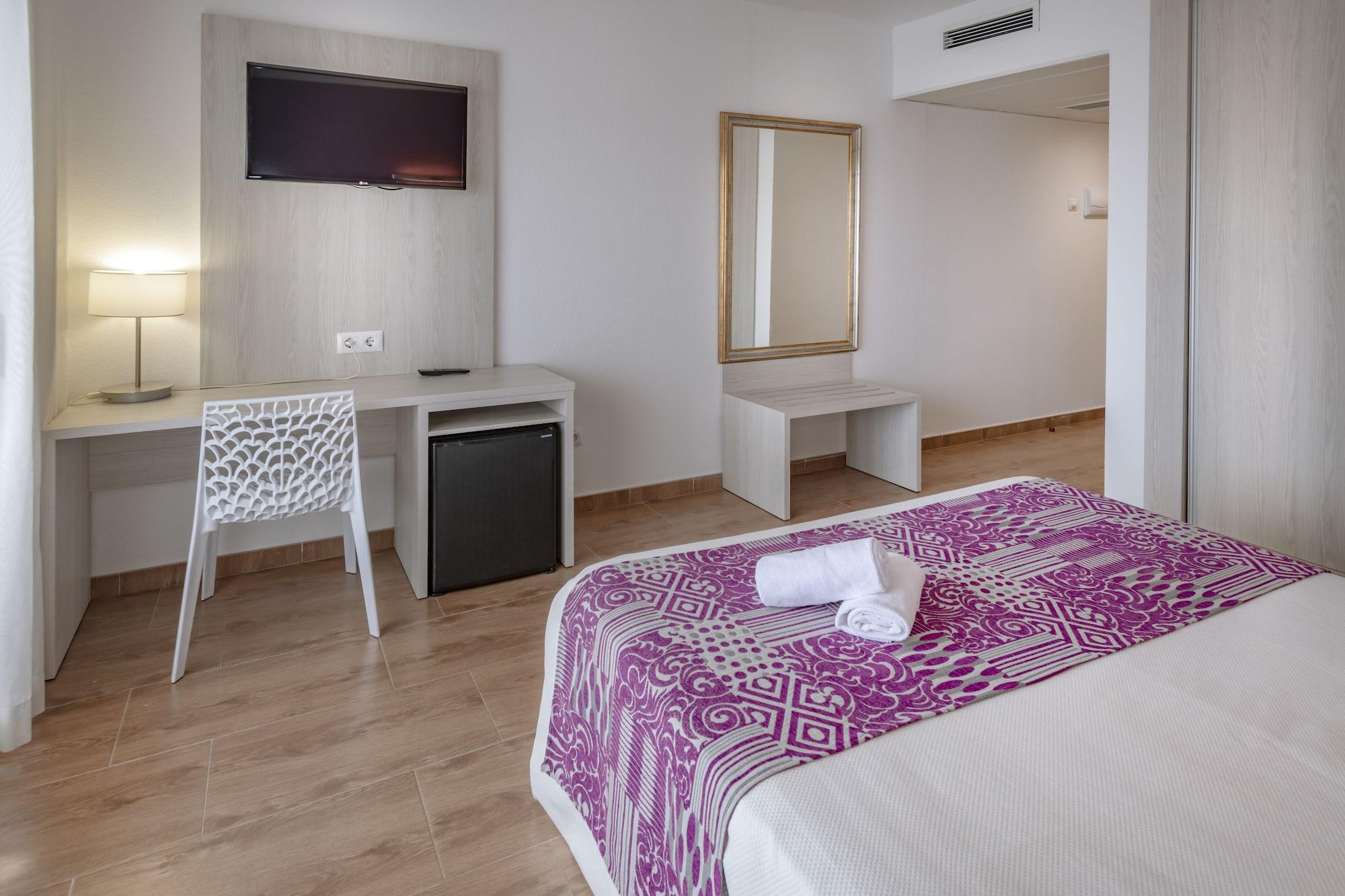 4R Meridia Mar L'L'Hospitalet de l'Infant Eksteriør bilde