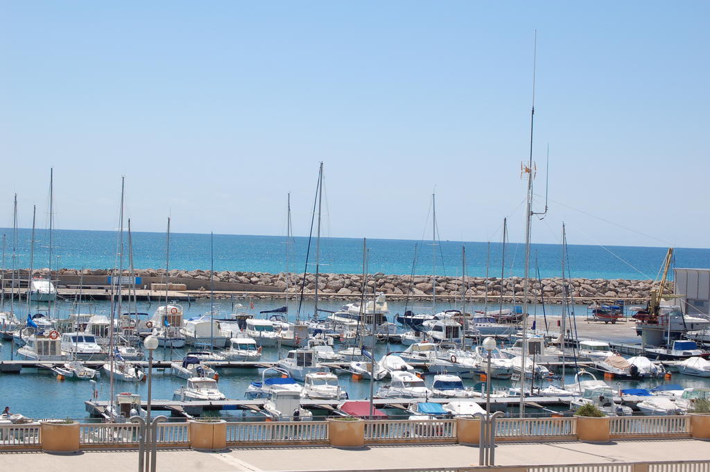4R Meridia Mar L'L'Hospitalet de l'Infant Eksteriør bilde